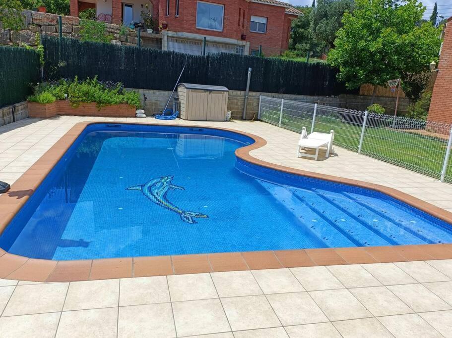 Casa Con Jardin Y Piscina Privada. Villa Santa Eulalia de Ronsana Bagian luar foto